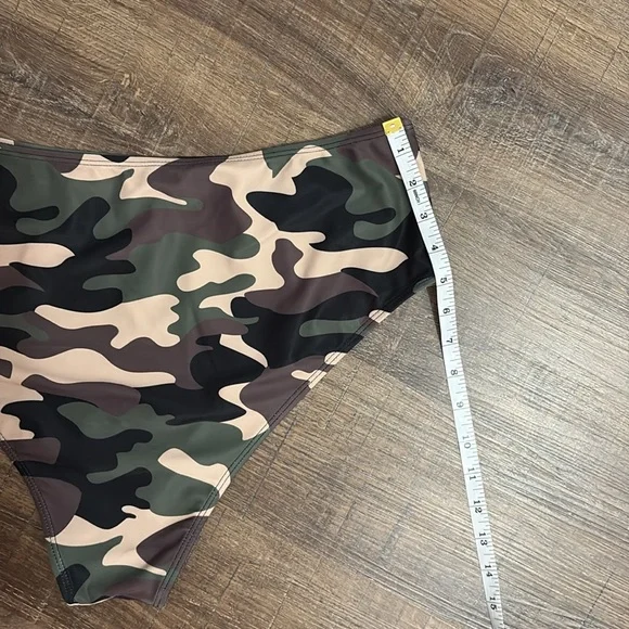 Camo Swim Bottom - 2XL - Picture 6 of 6